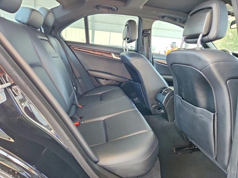 2014 Mercedes-benz C მანქანა იყიდება აუქციონზე, vin: WDDGF8AB2ER308985, აუქციონის ნომერი: 59657096