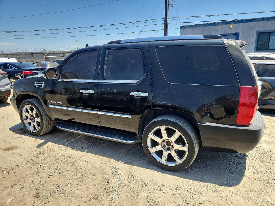 Продажа на аукционе авто 2007 Cadillac Escalade, vin: 1GYEC638X7R286036, номер лота: 61585626