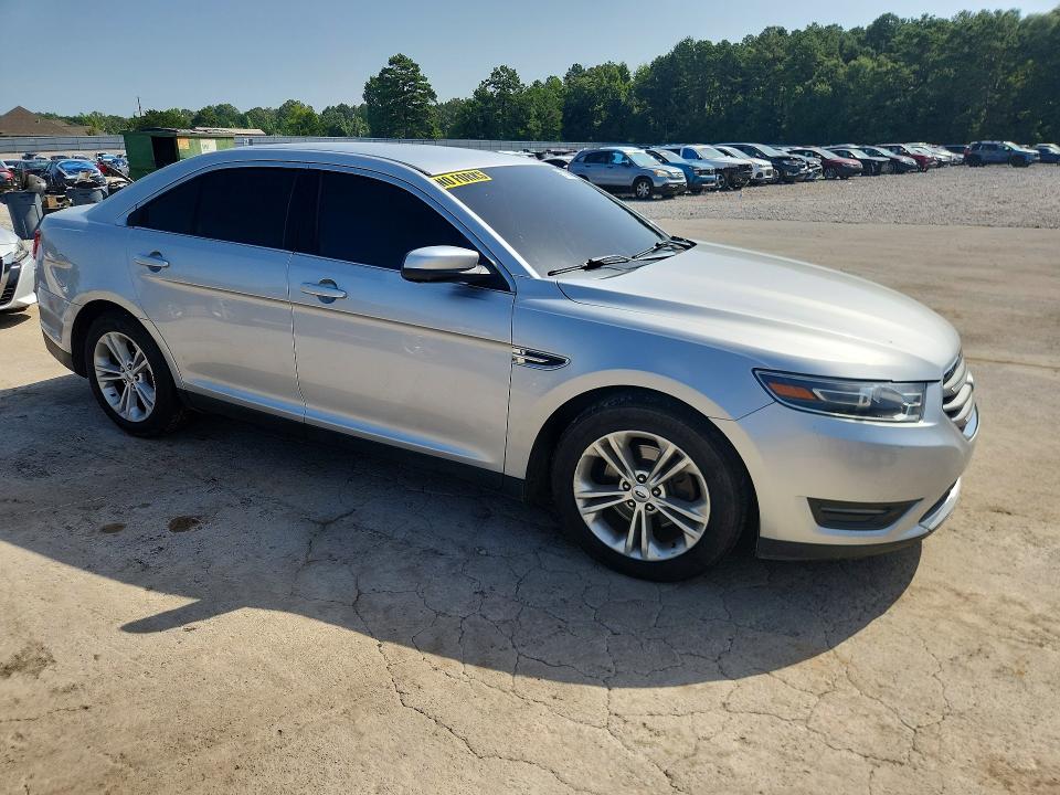 61976366 :رقم المزاد ، 1FAHP2E88GG134075 vin ، 2016 Ford Taurus مزاد بيع