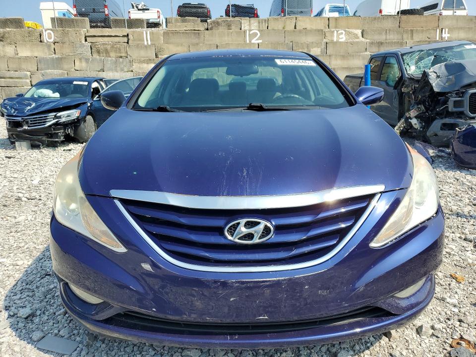 61145446 :رقم المزاد ، 5NPEB4AC6DH686702 vin ، 2013 Hyundai Sonata مزاد بيع