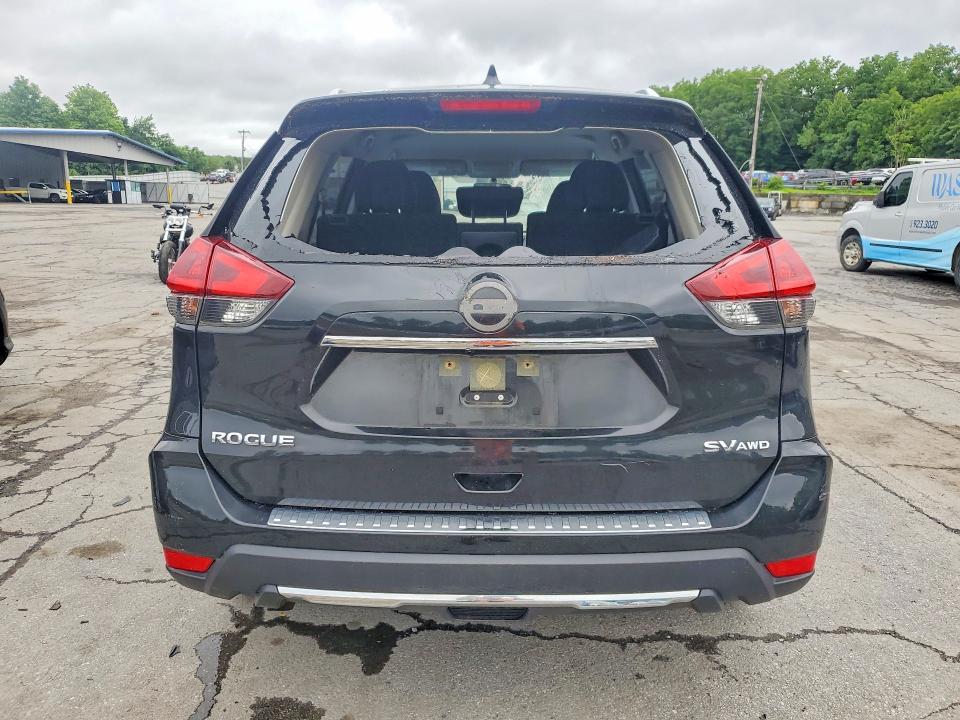 Продаж на аукціоні авто 2018 Nissan Rogue, vin: JN8AT2MV8JW308470, номер лоту: 63212016