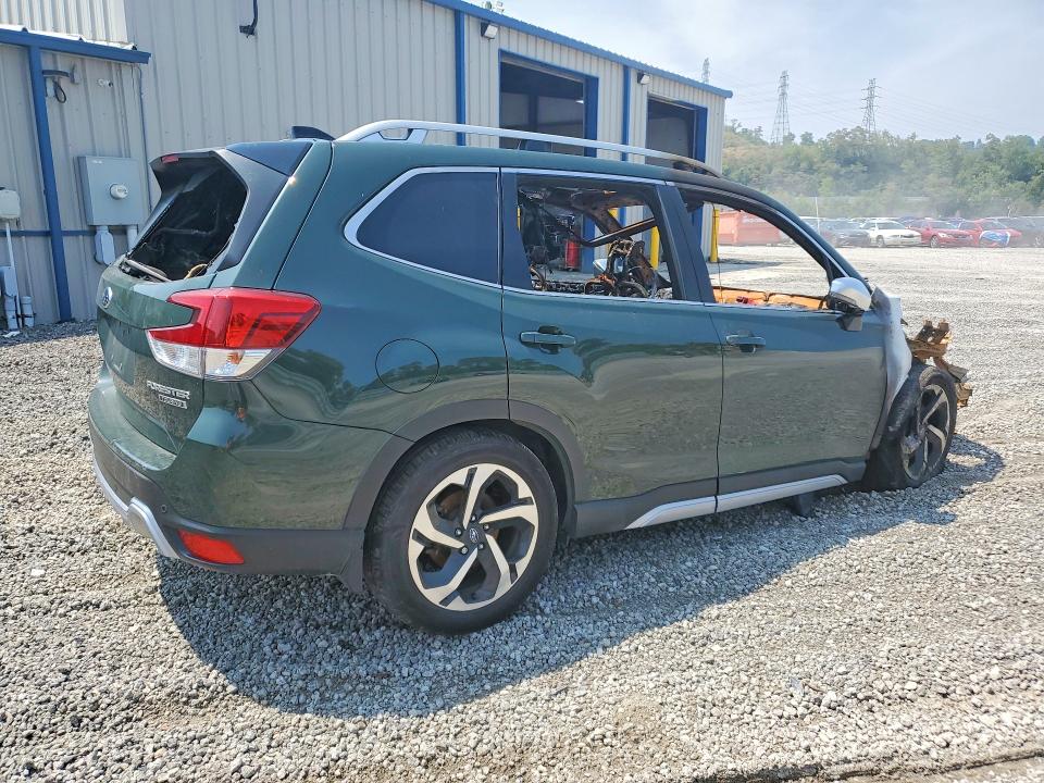 2024 Subaru Forester მანქანა იყიდება აუქციონზე, vin: JF2SKAMC2RH439360, აუქციონის ნომერი: 61762536