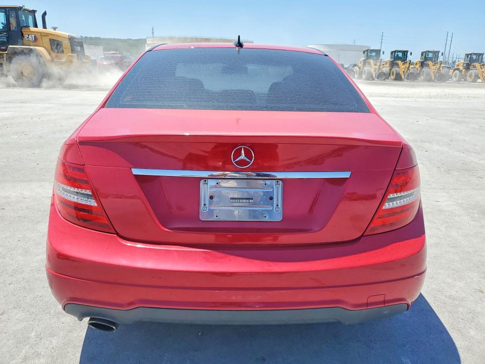 62535776 :رقم المزاد ، WDDGF4HB9EG242736 vin ، 2014 Mercedes-benz C مزاد بيع