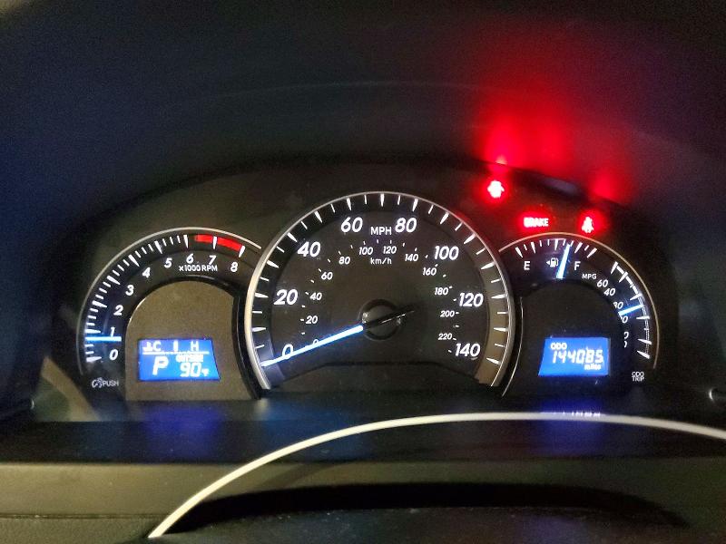 60777956 :رقم المزاد ، 4T4BF1FK5CR196408 vin ، 2012 Toyota Camry مزاد بيع