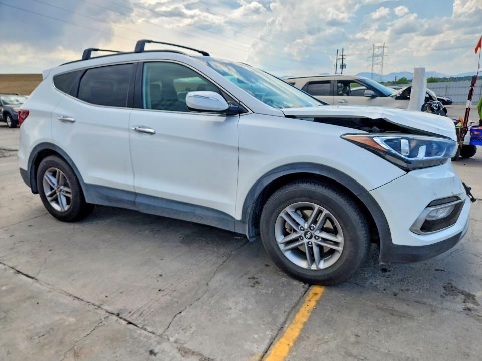 Продаж на аукціоні авто 2018 Hyundai Santa Fe Sport, vin: 5NMZU3LB6JH057704, номер лоту: 62343226