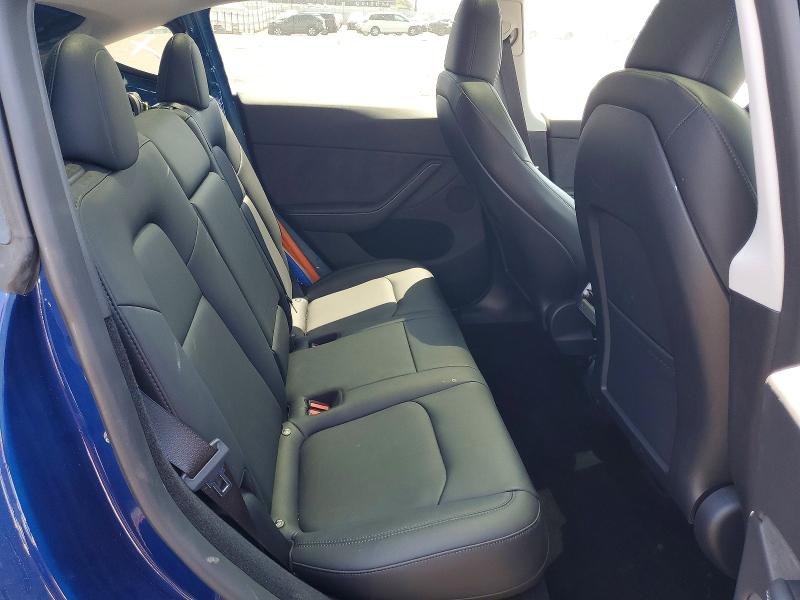 59200596 :رقم المزاد ، 7SAYGDEE8RA239188 vin ، 2024 Tesla Model Y مزاد بيع
