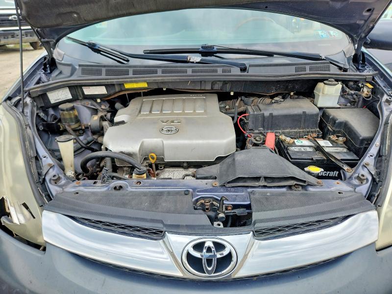 Aukcja sprzedaży 2008 Toyota Sienna, vin: 5TDBK22C28S018563, numer aukcji: 62315576