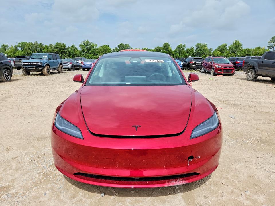 Продаж на аукціоні авто 2026 Tesla Model 3, vin: 5YJ3E1EA0TF143879, номер лоту: 61249726