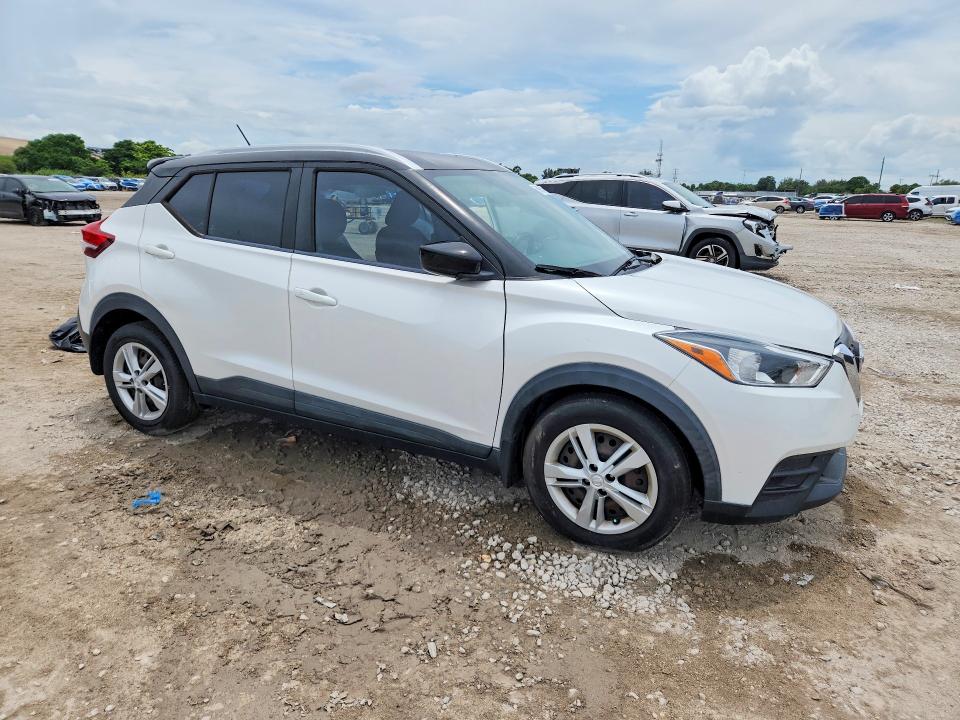 2019 Nissan Kicks მანქანა იყიდება აუქციონზე, vin: 3N1CP5CUXKL471022, აუქციონის ნომერი: 59851656