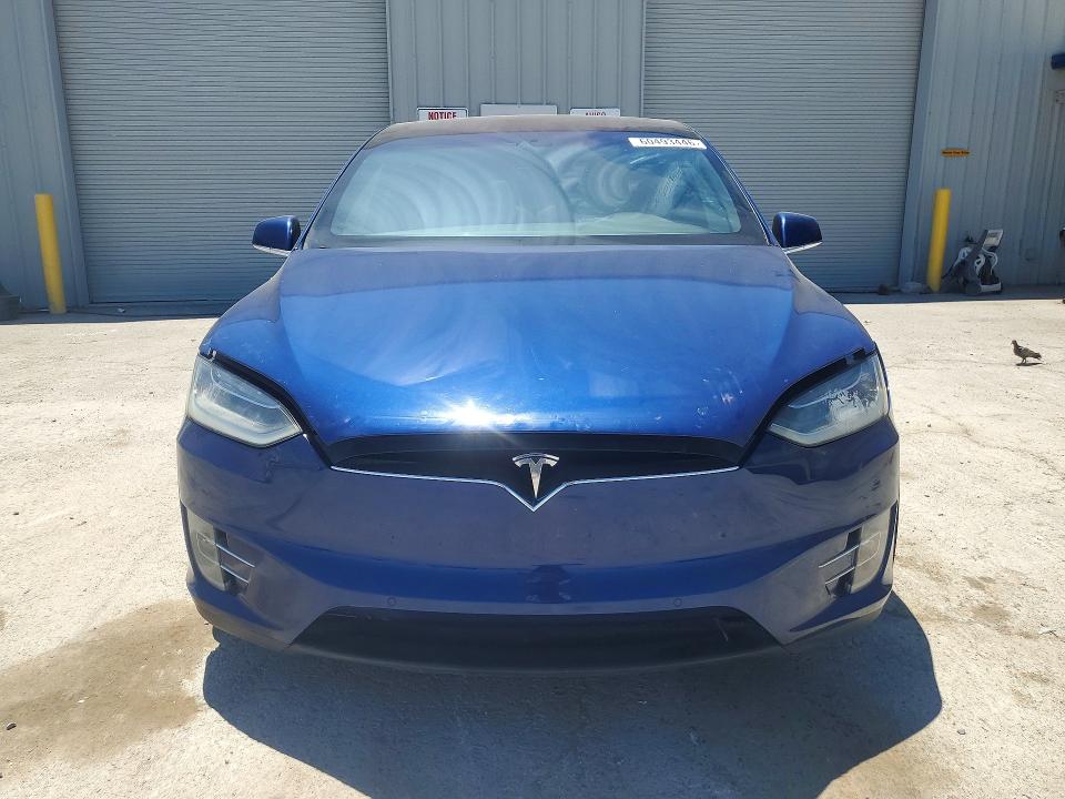 2016 Tesla Model X მანქანა იყიდება აუქციონზე, vin: 5YJXCBE4XGF006994, აუქციონის ნომერი: 60493446