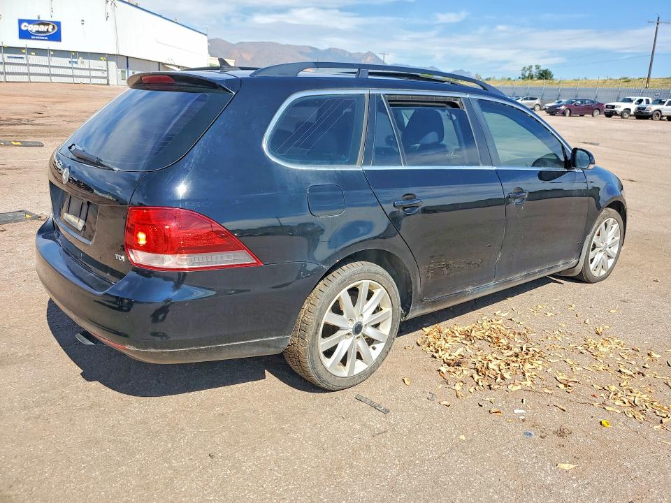 62804446 :رقم المزاد ، 3VWML7AJ4CM659061 vin ، 2012 Volkswagen Jetta مزاد بيع