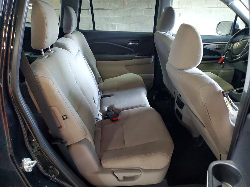 60584516 :رقم المزاد ، 5FNYF6H19JB015780 vin ، 2018 Honda Pilot مزاد بيع