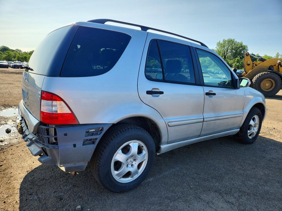 2003 Mercedes-benz Ml მანქანა იყიდება აუქციონზე, vin: 4JGAB57E33A413909, აუქციონის ნომერი: 61871616
