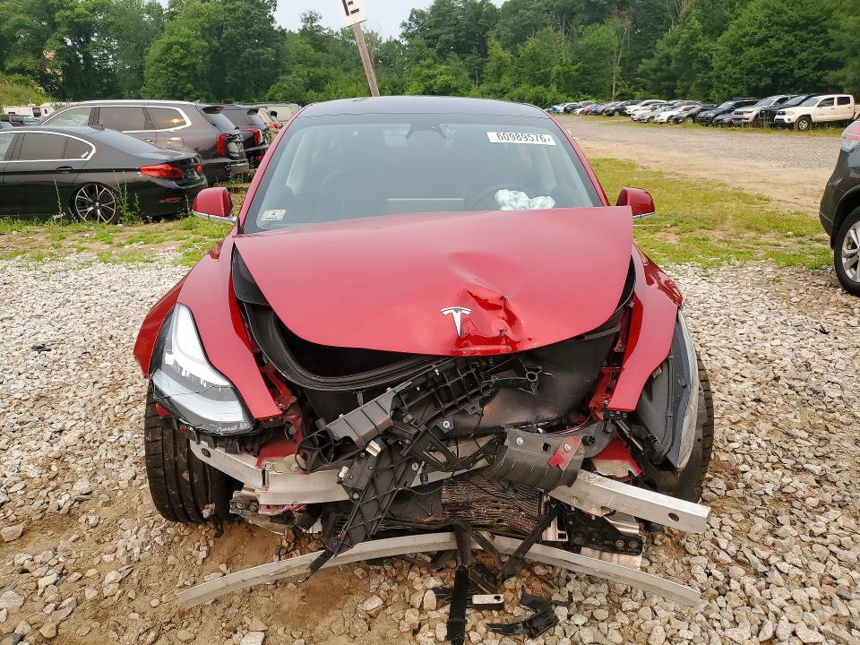 2020 Tesla Model 3 მანქანა იყიდება აუქციონზე, vin: 5YJ3E1EC5LF669331, აუქციონის ნომერი: 60989576