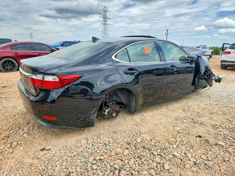 Продаж на аукціоні авто 2015 Lexus Es, vin: JTHBK1GGXF2193006, номер лоту: 61990606