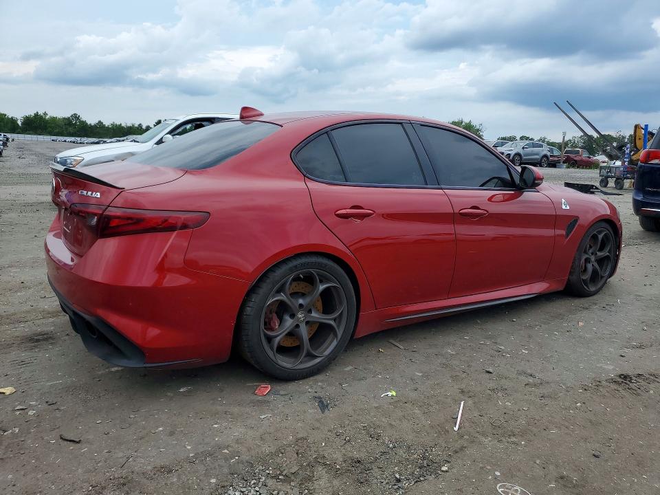 2017 Alfa Romeo Giulia მანქანა იყიდება აუქციონზე, vin: ZARFAEAV2H7547696, აუქციონის ნომერი: 59740936