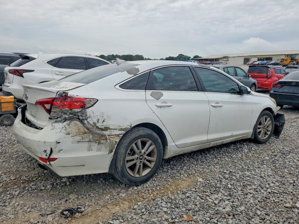 62694866 :رقم المزاد ، 5NPE24AF7FH206017 vin ، 2015 Hyundai Sonata مزاد بيع