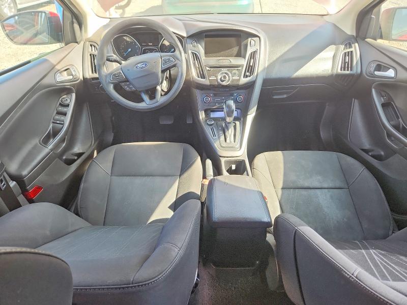 60649986 :رقم المزاد ، 1FADP3H23HL237084 vin ، 2017 Ford Focus مزاد بيع