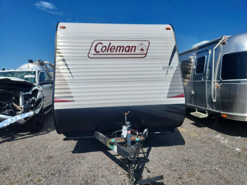 62598066 :رقم المزاد ، 4YDT27422KH935727 vin ، 2019 Keystone Coleman مزاد بيع