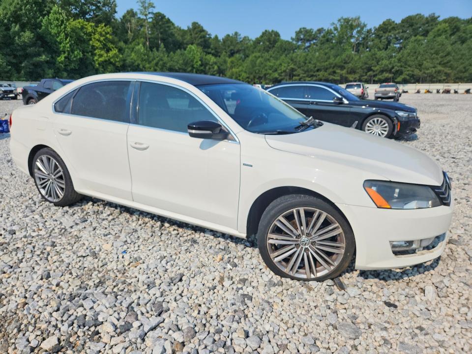 Продаж на аукціоні авто 2015 Volkswagen Passat, vin: 1VWBT7A37FC009509, номер лоту: 63231026