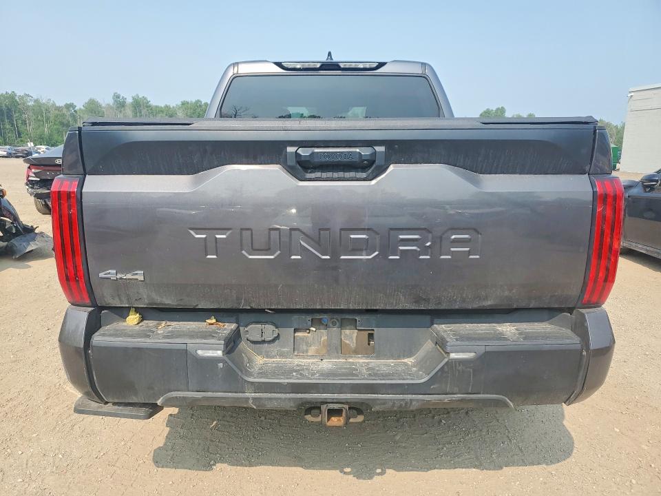 Продажа на аукционе авто 2022 Toyota Tundra, vin: 5TFLA5DB6NX018634, номер лота: 61134846