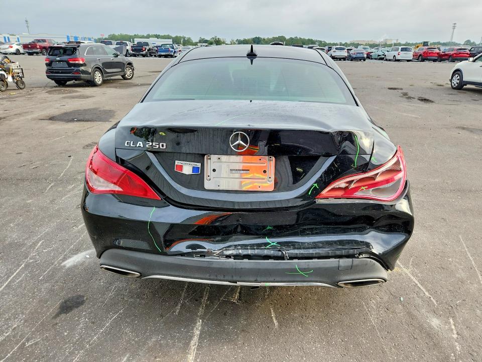 2018 Mercedes-benz Cla მანქანა იყიდება აუქციონზე, vin: WDDSJ4EB5JN568195, აუქციონის ნომერი: 62936896