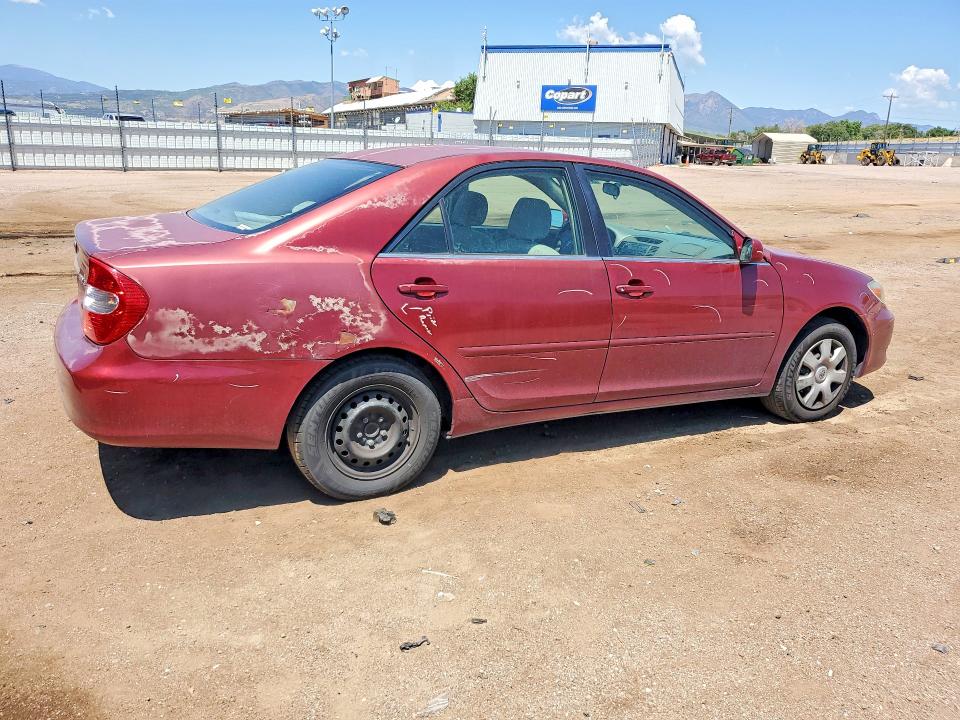 60509996 :رقم المزاد ، 4T1BE32KX3U189985 vin ، 2003 Toyota Camry مزاد بيع