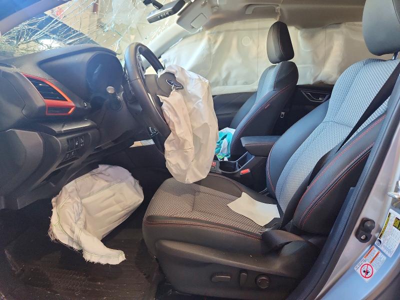 61110446 :رقم المزاد ، JF2SKARC1LH410156 vin ، 2020 Subaru Forester مزاد بيع