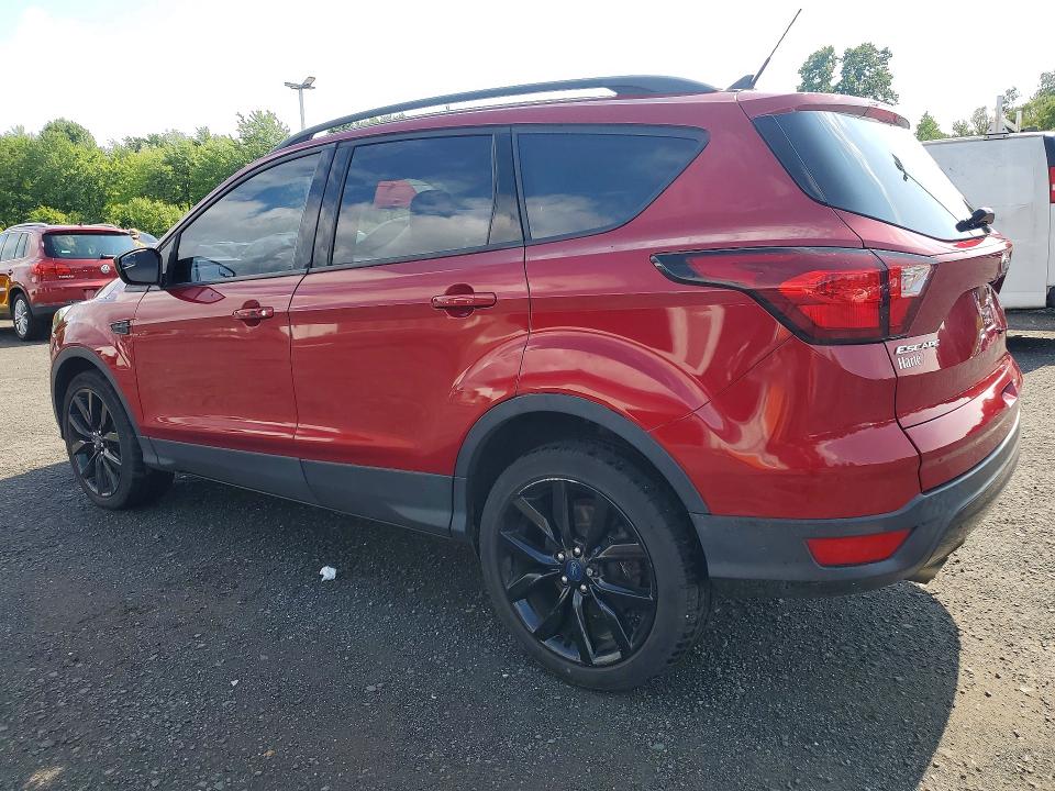 2019 Ford Escape მანქანა იყიდება აუქციონზე, vin: 1FMCU9GD4KUC43509, აუქციონის ნომერი: 63363256