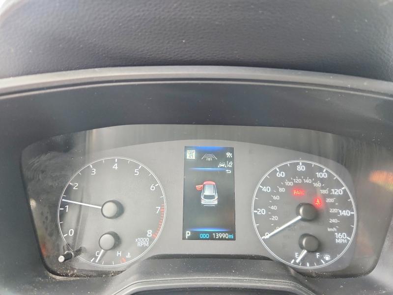 60052286 :رقم المزاد ، 7MUCAAAG5RV073568 vin ، 2024 Toyota Corolla Cross مزاد بيع