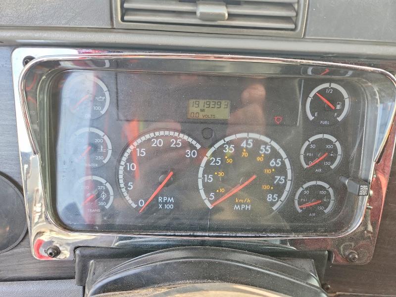 2003 Freightliner Conventional მანქანა იყიდება აუქციონზე, vin: 1FUJA6CK53LM08135, აუქციონის ნომერი: 60771676