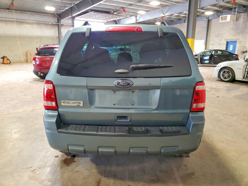 63137816 :رقم المزاد ، 1FMCU0D78CKC12769 vin ، 2012 Ford Escape مزاد بيع
