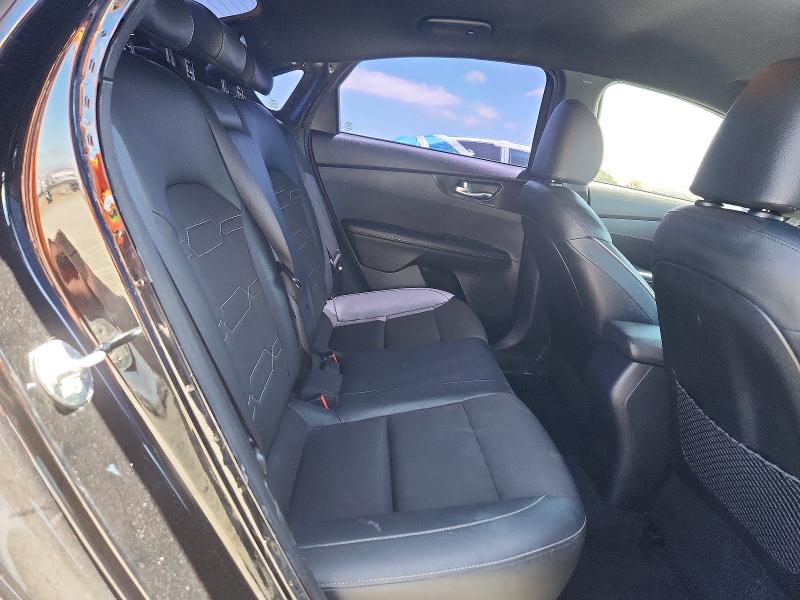 60266026 :رقم المزاد ، 3KPF54AD2PE517600 vin ، 2023 Kia Forte مزاد بيع