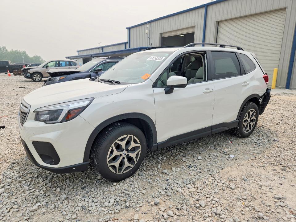 Продажа на аукционе авто 2021 Subaru Forester, vin: JF2SKAJC9MH552915, номер лота: 61392506