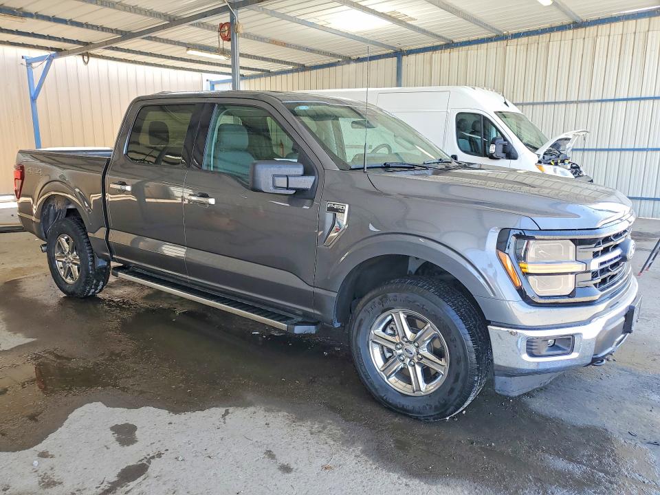 Продаж на аукціоні авто 2025 Ford F150, vin: 1FTFW3L80SKE52033, номер лоту: 61163396