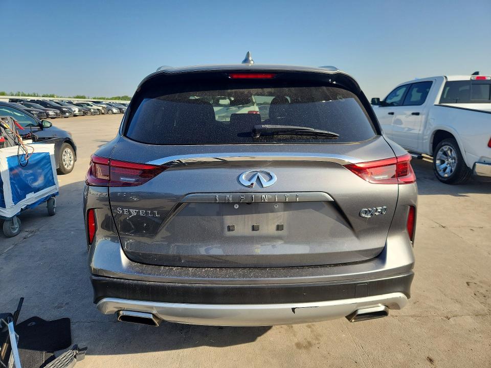 61686906 :رقم المزاد ، 3PCAJ5M13KF137780 vin ، 2019 Infiniti Qx50 مزاد بيع
