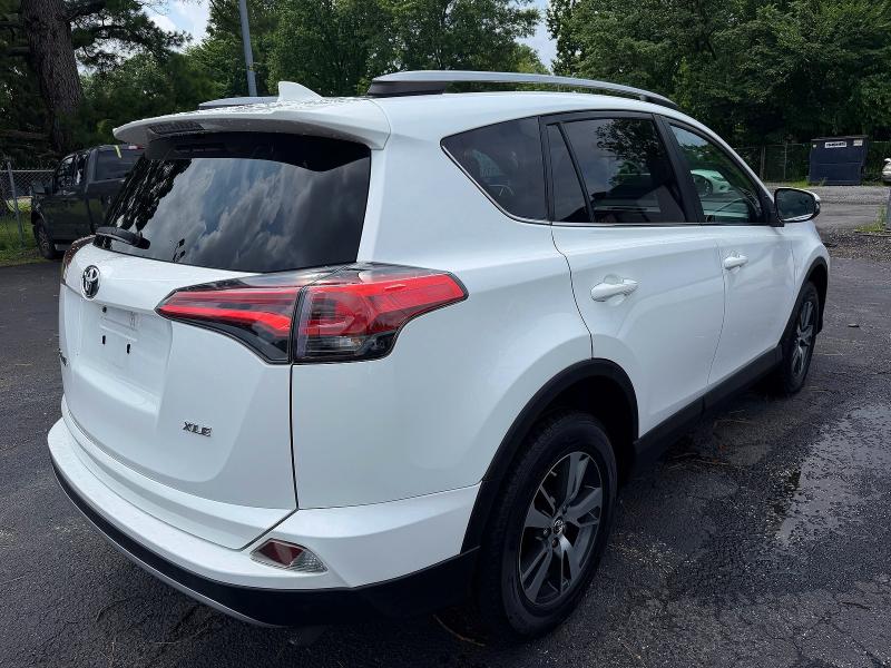 Продаж на аукціоні авто 2018 Toyota Rav4, vin: 2T3WFREV2JW447380, номер лоту: 60225776