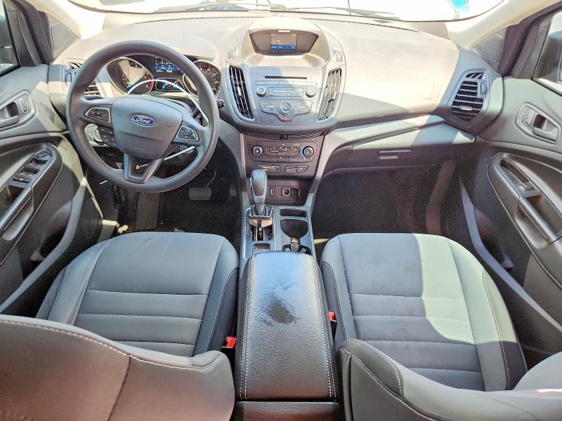 Продаж на аукціоні авто 2017 Ford Escape, vin: 1FMCU0F76HUD19456, номер лоту: 61384046