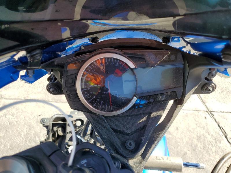 62715826 :رقم المزاد ، JS1GN7FAXD2101589 vin ، 2013 Suzuki Gsx-r600 مزاد بيع