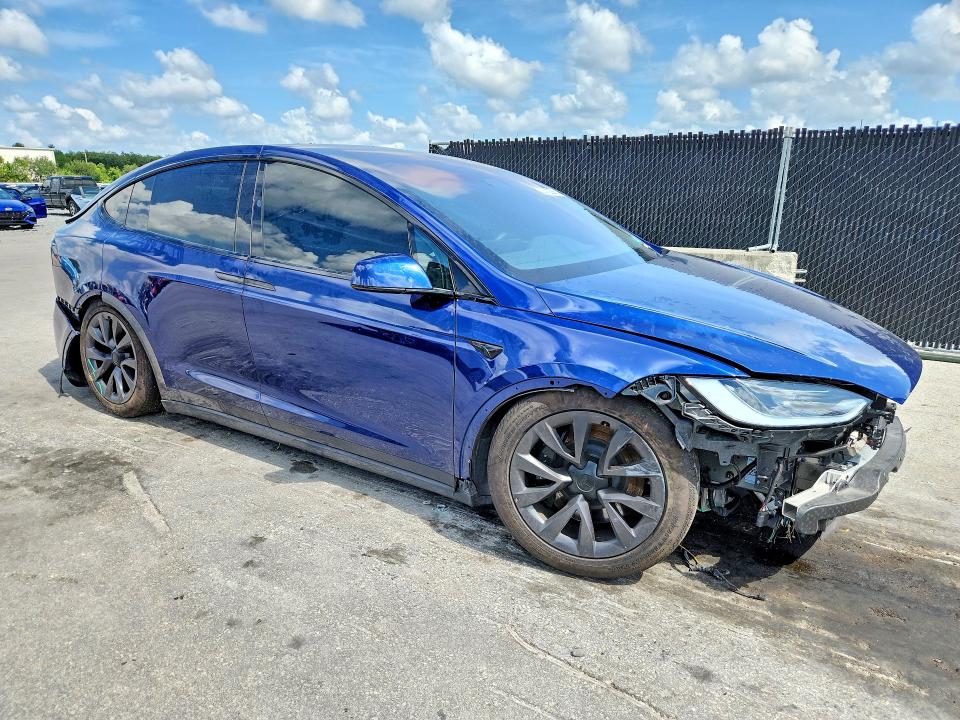 Продажа на аукционе авто 2024 Tesla Model X, vin: 7SAXCDE52RF446248, номер лота: 62312226
