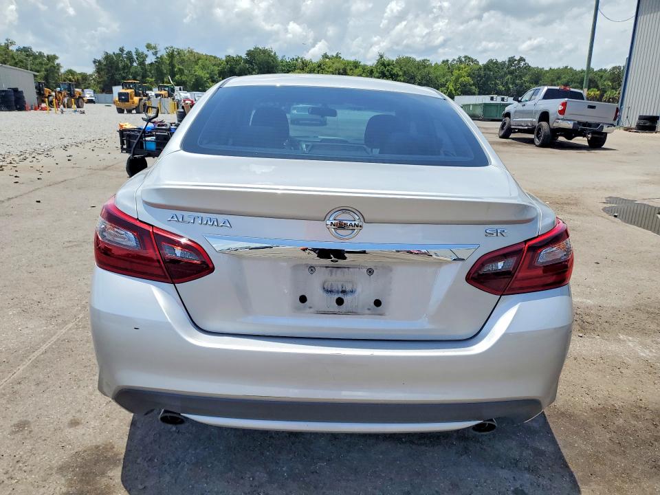 60999546 :رقم المزاد ، 1N4AL3AP5HC245742 vin ، 2017 Nissan Altima مزاد بيع