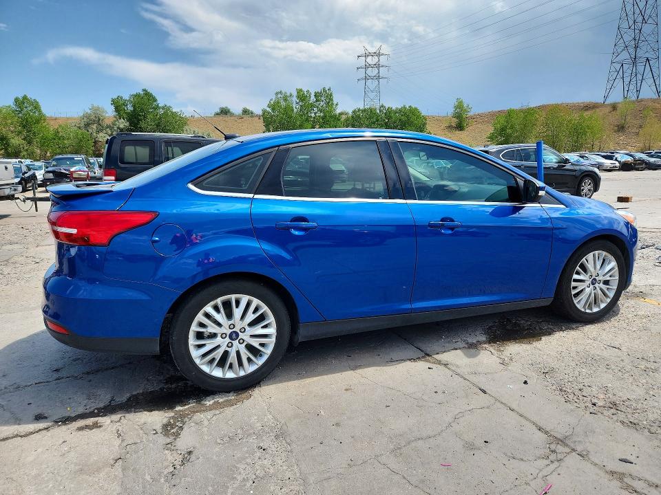 63213266 :رقم المزاد ، 1FADP3J22JL260095 vin ، 2018 Ford Focus مزاد بيع
