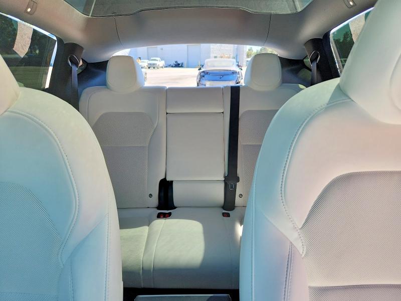 60014786 :رقم المزاد ، 7SAYGDEE5TF329439 vin ، 2026 Tesla Model Y مزاد بيع