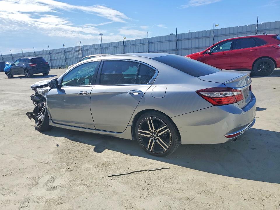 Продажа на аукционе авто 2016 Honda Accord, vin: 1HGCR2F60GA158984, номер лота: 62105366