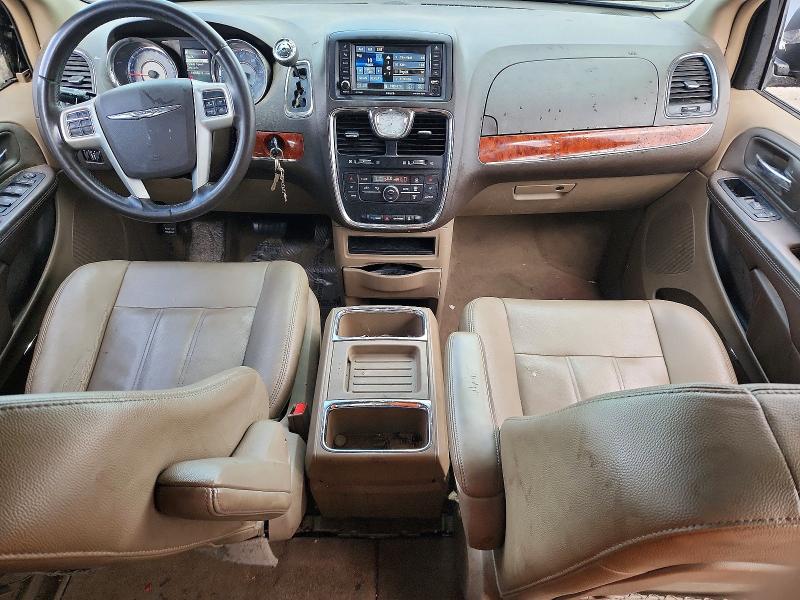 62103036 :رقم المزاد ، 2C4RC1BG9FR661927 vin ، 2015 Chrysler Town & Country مزاد بيع
