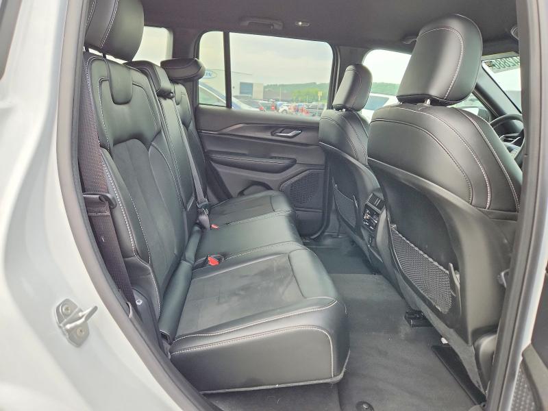 Продажа на аукционе авто 2025 Jeep Grand Cherokee, vin: 1C4RJHAG9S8784455, номер лота: 61842886
