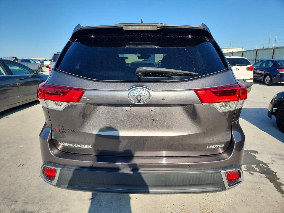 60309366 :رقم المزاد ، 5TDYZRFH6KS325150 vin ، 2019 Toyota Highlander مزاد بيع