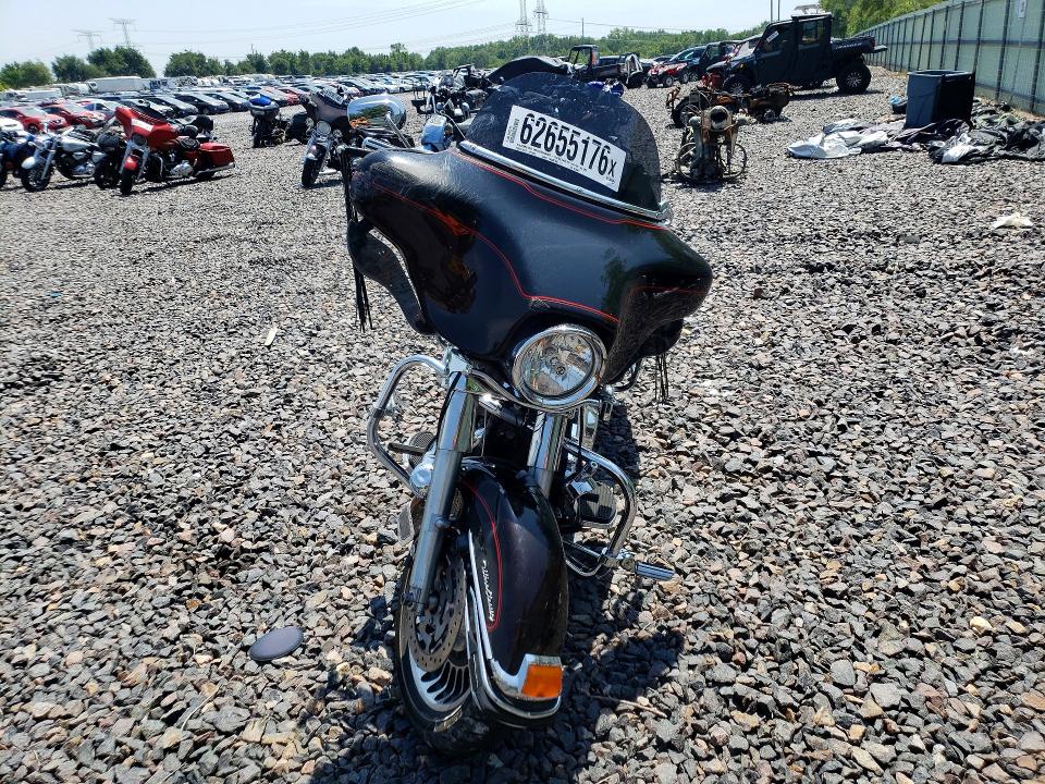 2011 Harley-davidson Flhtcu მანქანა იყიდება აუქციონზე, vin: 1HD1FC416BB623300, აუქციონის ნომერი: 62655176