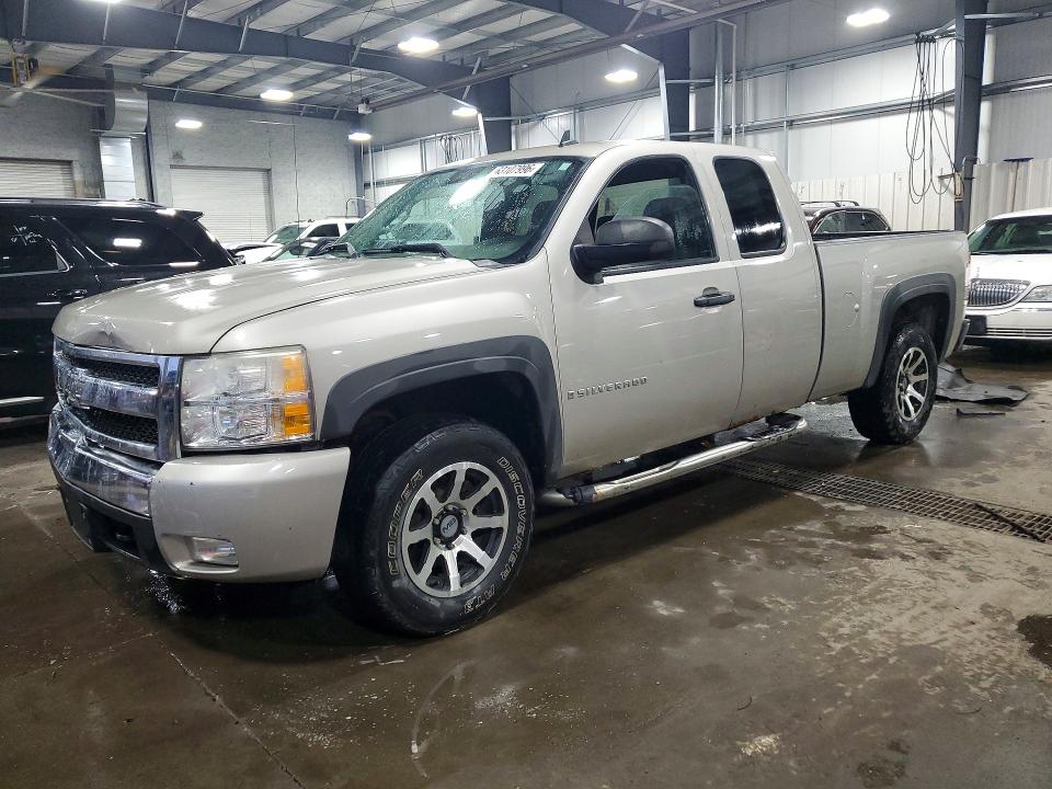 Продаж на аукціоні авто 2008 Chevrolet Silverado, vin: 1GCEK19028Z221051, номер лоту: 63107996