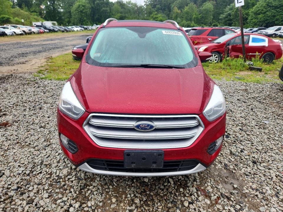 Продаж на аукціоні авто 2017 Ford Escape, vin: 1FMCU9J9XHUD23264, номер лоту: 64464736